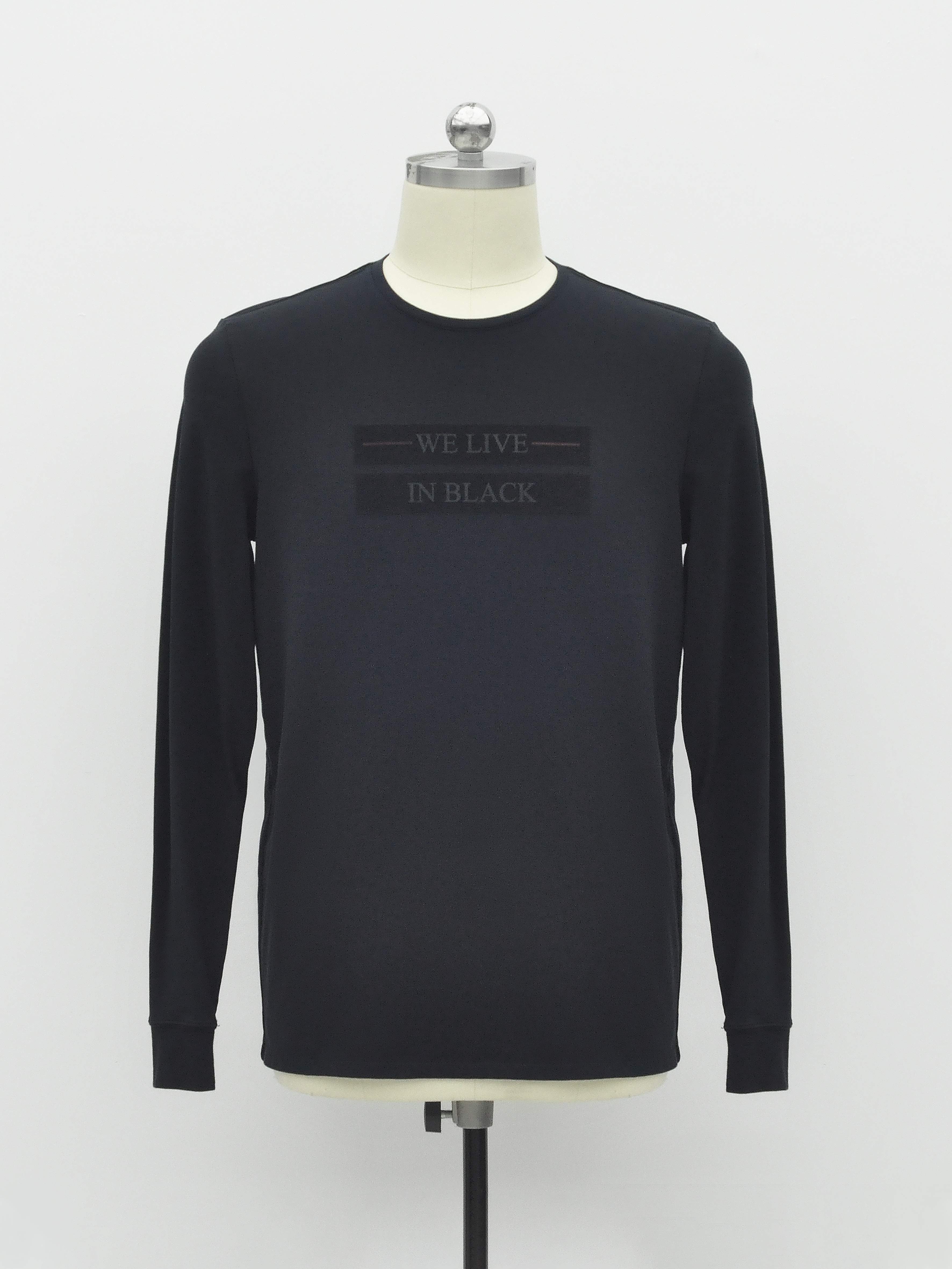 Men's long sleeved shirt