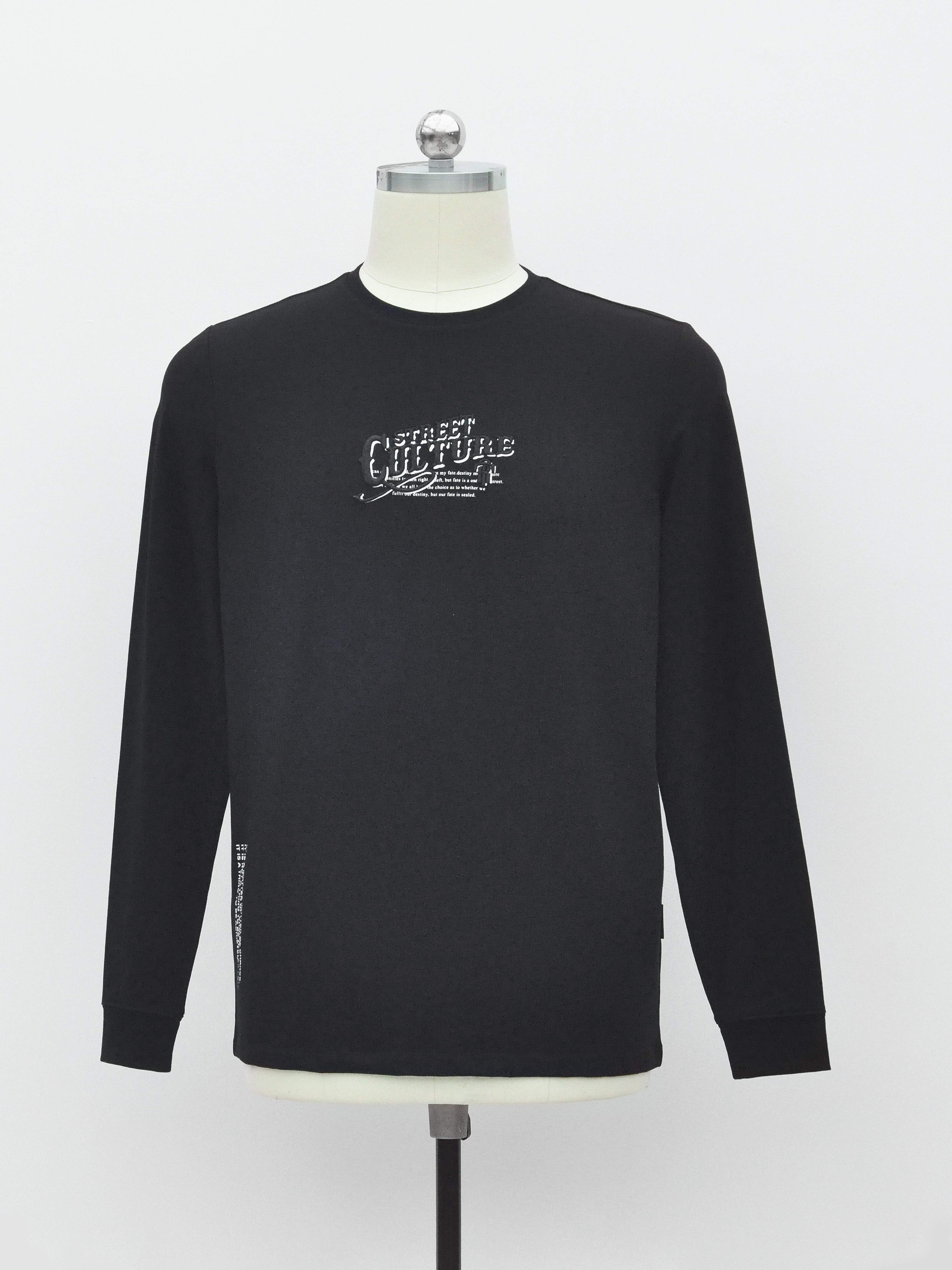 Men's long sleeved shirt